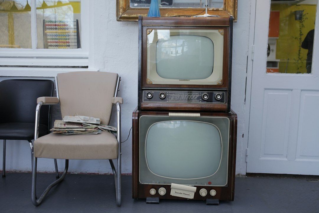 retro tv commercial